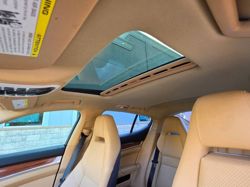 2013 Porsche Panamera 4