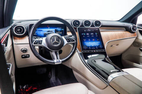 2024 Mercedes-Benz GLC GLC 300
