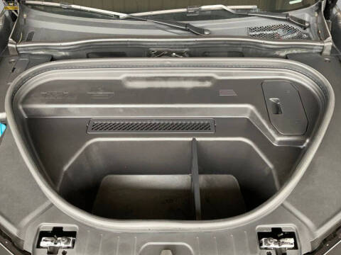 2025 Audi Q6 e-tron Premium
