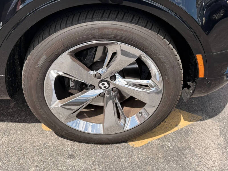 2019 Bentley Bentayga V8
