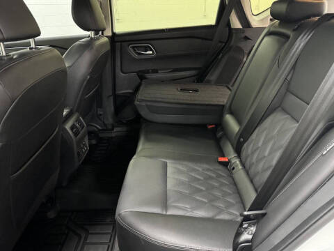 2024 Nissan Rogue Platinum