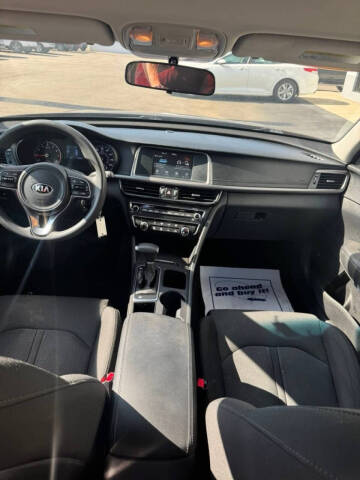 2018 Kia Optima LX
