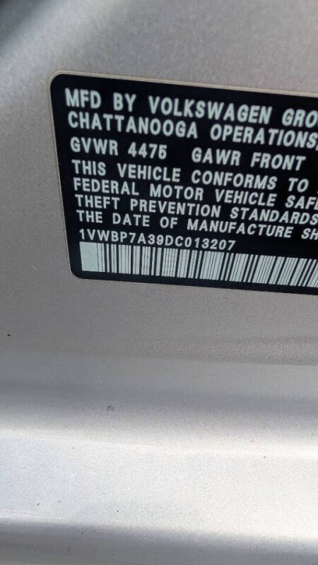 2013 Volkswagen Passat SE PZEV
