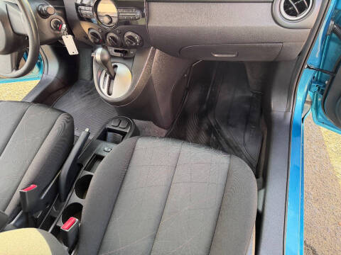 2012 Mazda MAZDA2 Sport