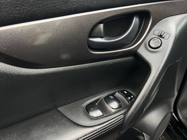 2020 Nissan Rogue Sport S