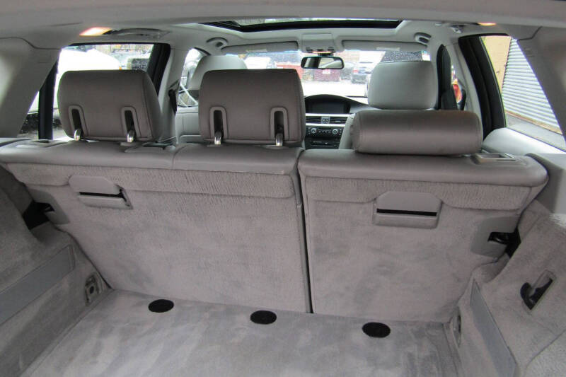 2007 BMW 3 Series 328xi