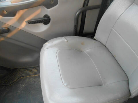 2007 Freightliner M2 106