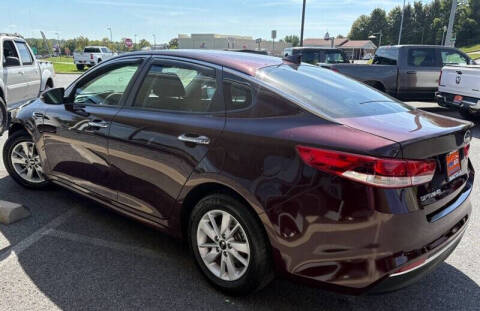 2017 Kia Optima LX