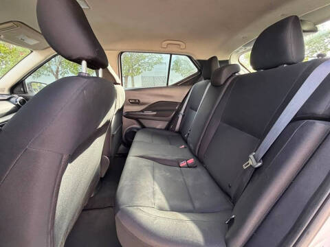 2024 Nissan Kicks S