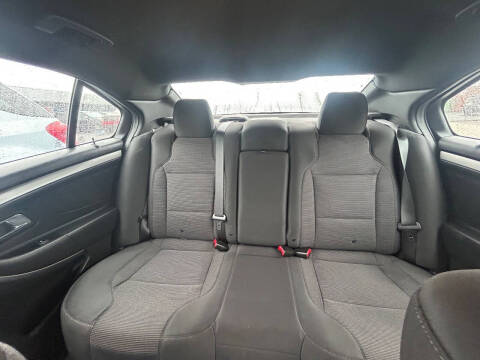 2015 Ford Taurus SEL