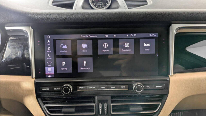 2021 Porsche Macan