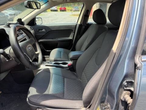 2012 Ford Fusion SE