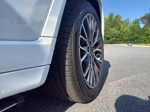 2026 Jeep Grand Cherokee Summit