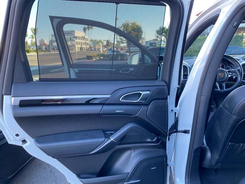 2016 Porsche Cayenne