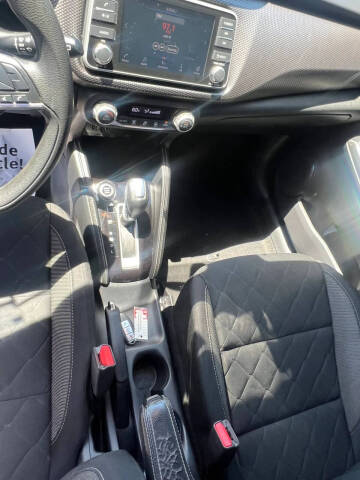 2020 Nissan Kicks SV
