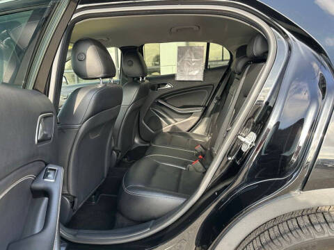 2015 Mercedes-Benz GLA GLA 250