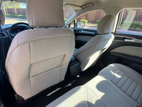 2017 Ford Fusion Hybrid S