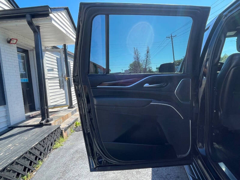 2021 Cadillac Escalade ESV Luxury