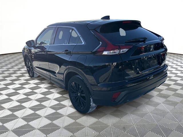 2023 Mitsubishi Eclipse Cross LE