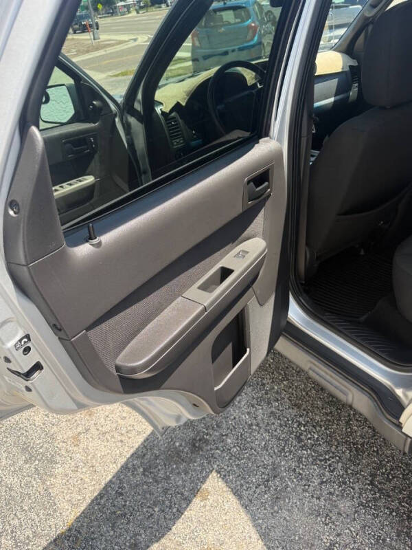 2009 Ford Escape XLT