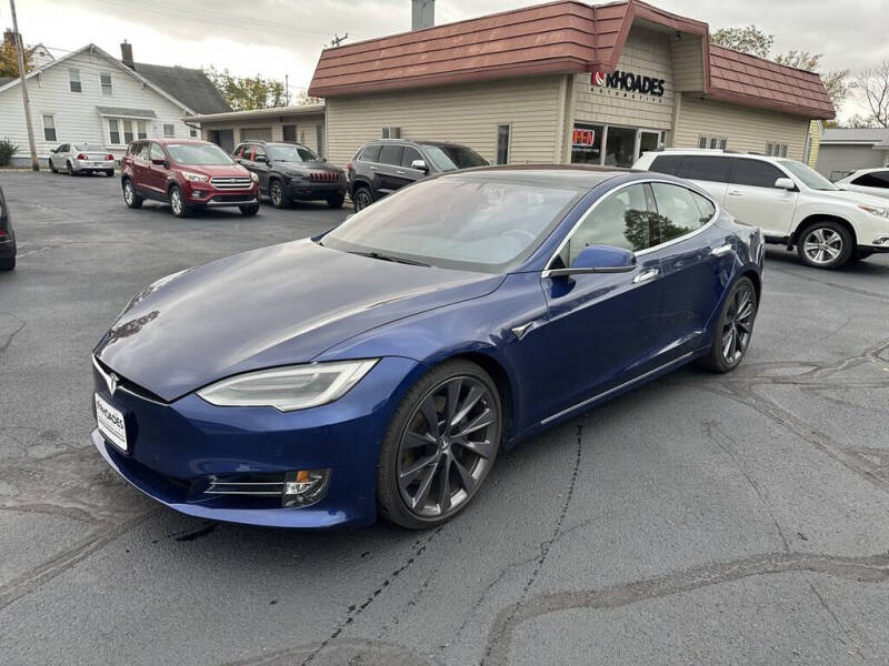 2020 Tesla Model S's photo