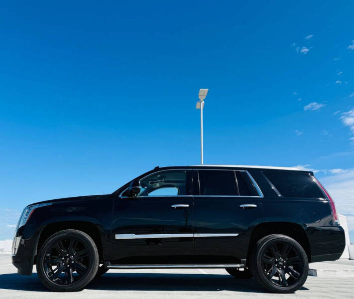 2019 Cadillac Escalade Luxury