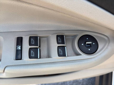2014 Ford C-MAX Hybrid SE