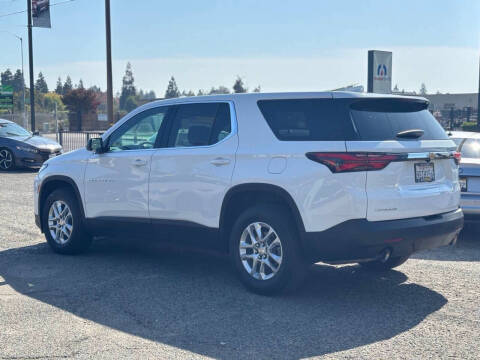 2022 Chevrolet Traverse LS