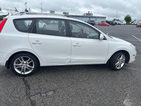 2012 Hyundai Elantra Touring GLS