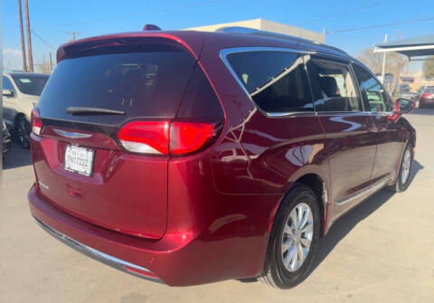 2018 Chrysler Pacifica Touring L