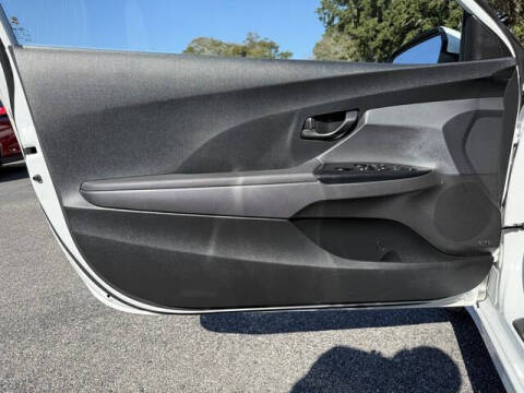 2021 Hyundai Veloster 2.0L Premium