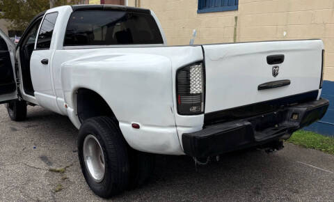 2005 Dodge Ram 3500 SLT