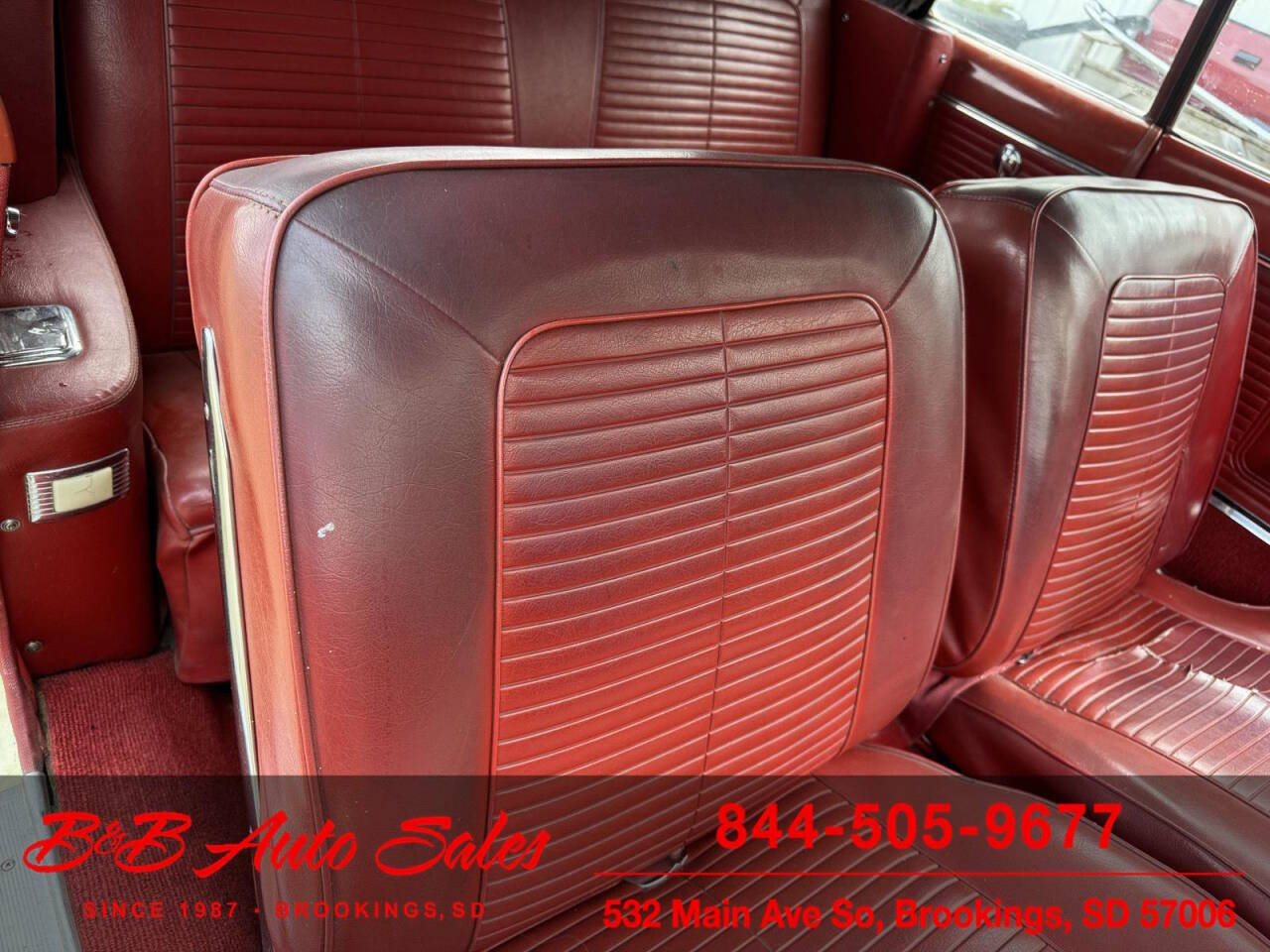 1963 Pontiac LeMans 35