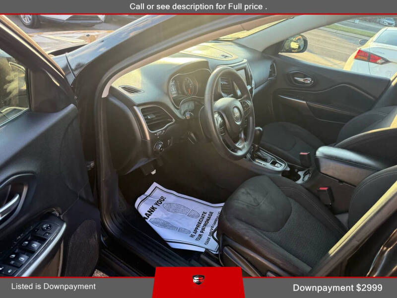 2019 Jeep Cherokee Latitude