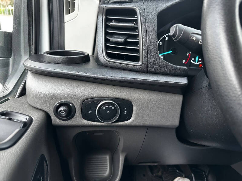 2020 Ford Transit 250