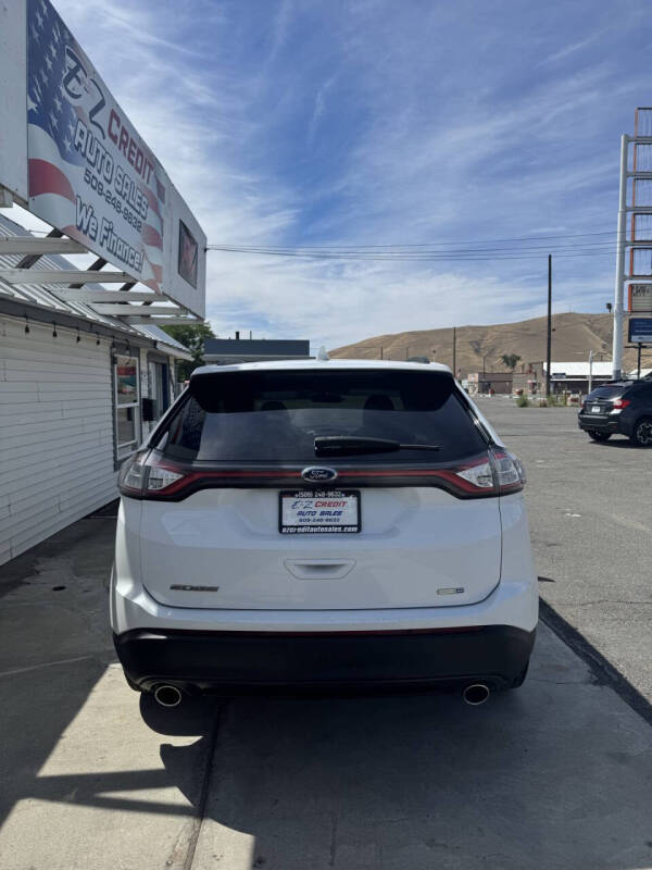 2017 Ford Edge SE