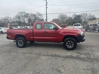 2018 Toyota Tacoma SR
