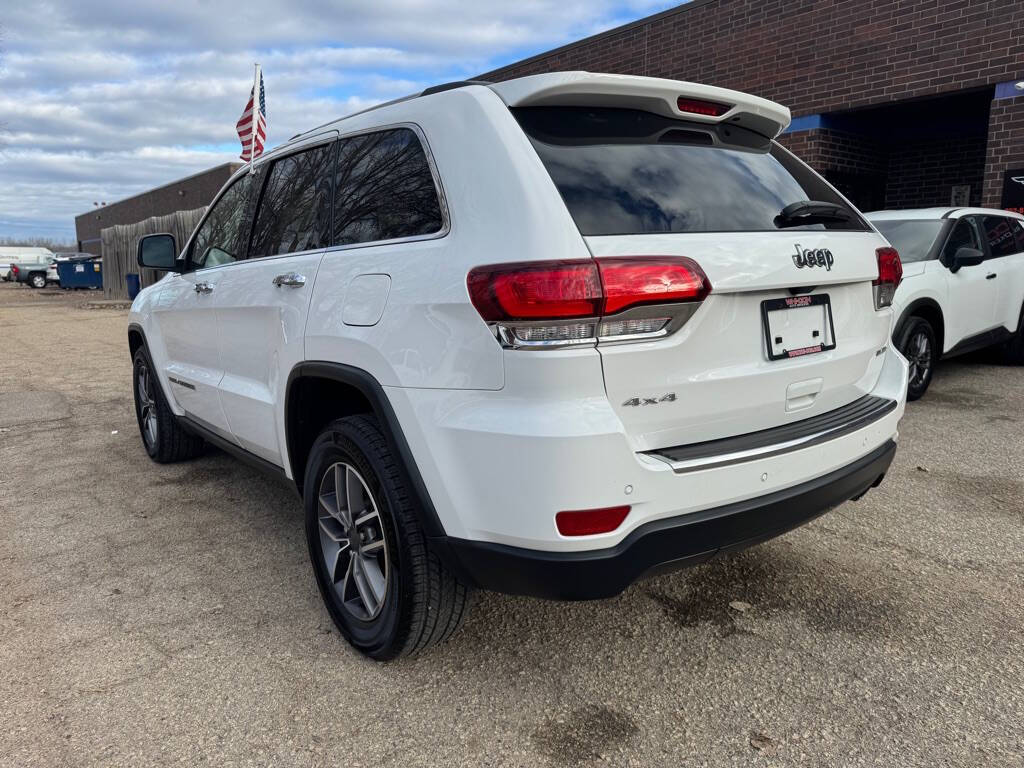 2020 Jeep Grand Cherokee for sale at Whi-Con Auto Brokers in Shakopee, MN