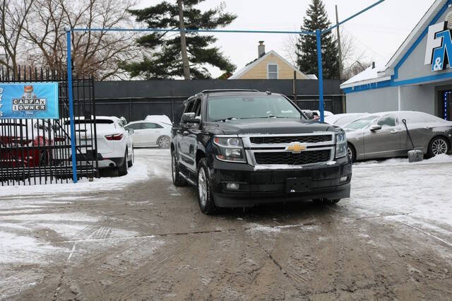 2017 Chevrolet Suburban for sale at F & M AUTO SALES in Detroit MI