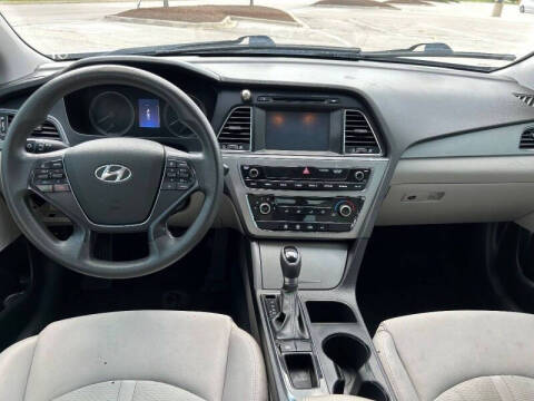 2016 Hyundai Sonata SE