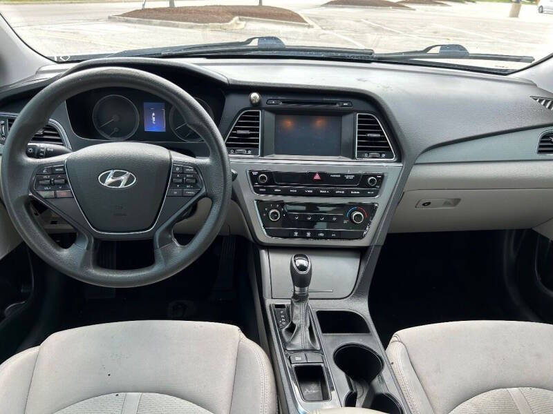 2016 Hyundai Sonata SE