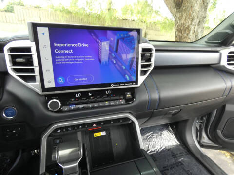 2024 Toyota Tundra Platinum HV