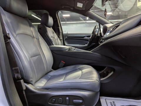 2022 Buick Enclave Premium