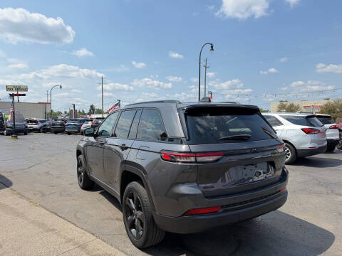 2024 Jeep Grand Cherokee Altitude