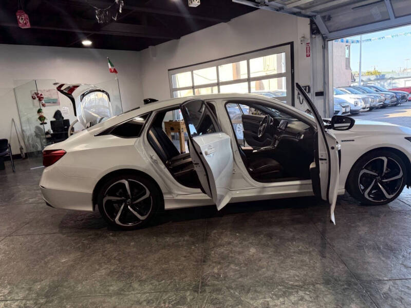 2022 Honda Accord Hybrid Sport