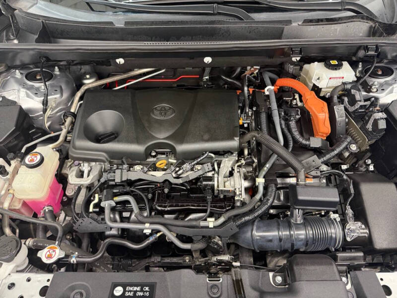 2020 Toyota RAV4 Hybrid XLE