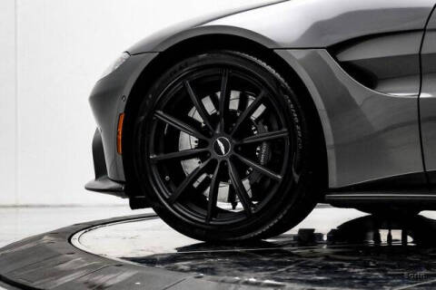 2020 Aston Martin Vantage