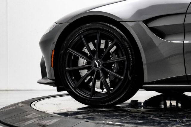 2020 Aston Martin Vantage