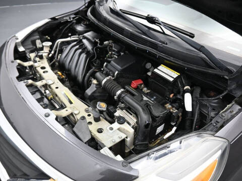 2015 Nissan Versa 1.6 SV