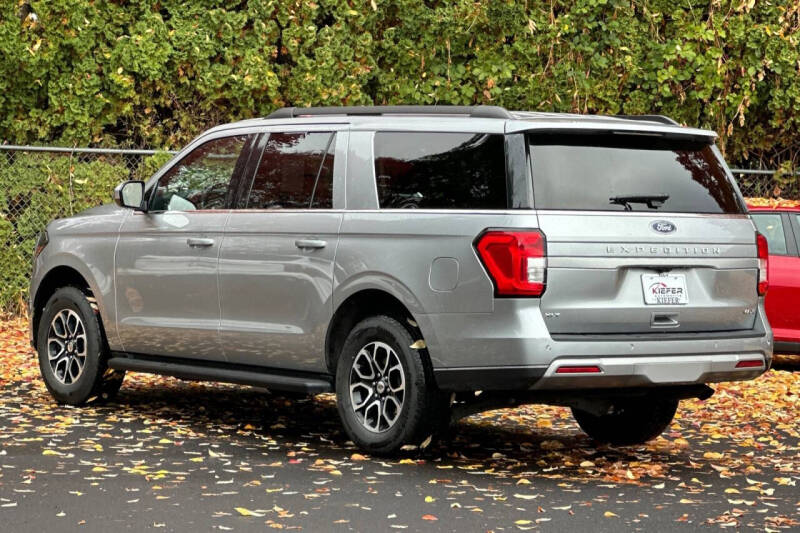 2024 Ford Expedition MAX XLT
